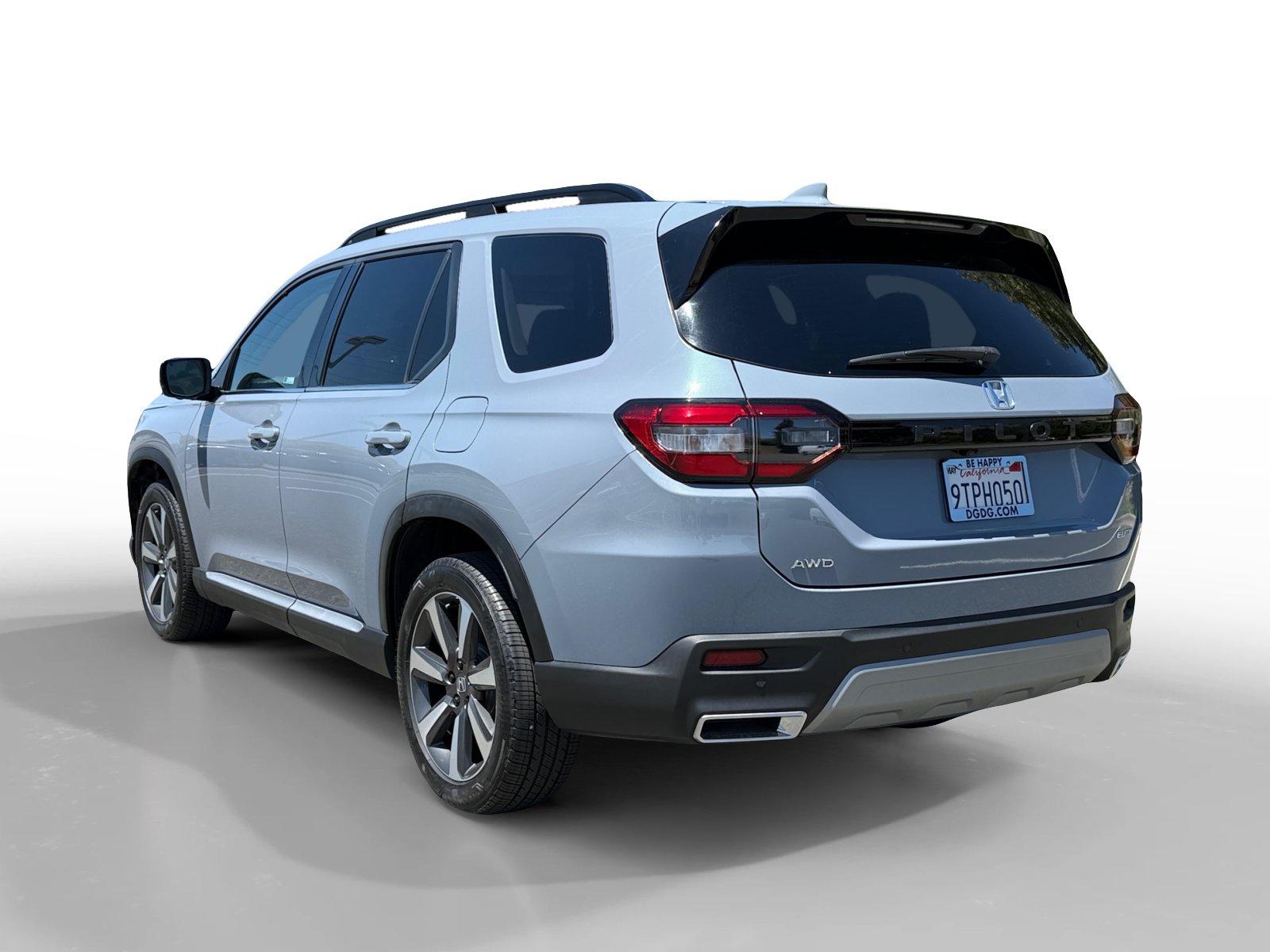Used 2025 Honda Pilot Elite image 3