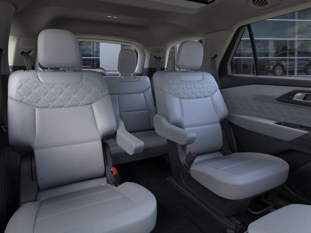 New 2026 Ford Explorer Platinum w/ LUX Leather Package image 11