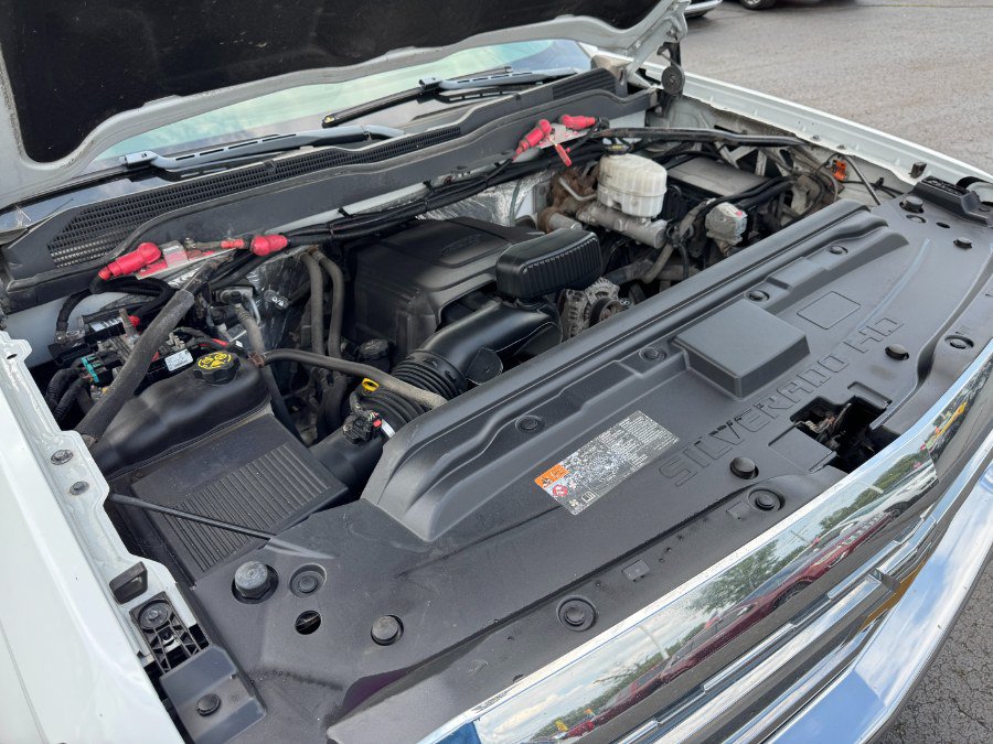 Used 2018 Chevrolet Silverado 2500 LT AWD/4WD image 24