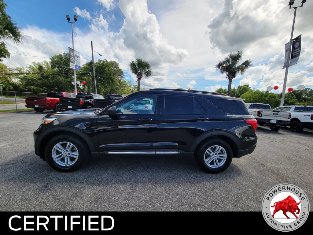 Certified 2024 Ford Explorer XLT w/ Equipment Group 202A RWD image 3