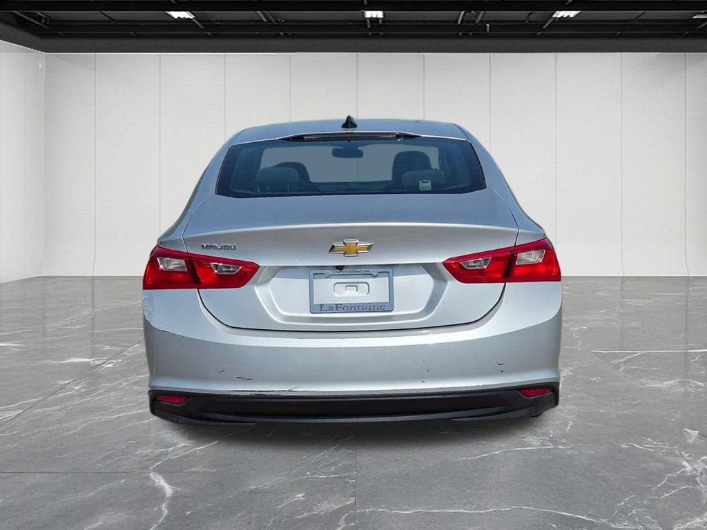Used 2021 Chevrolet Malibu LS FWD image 4