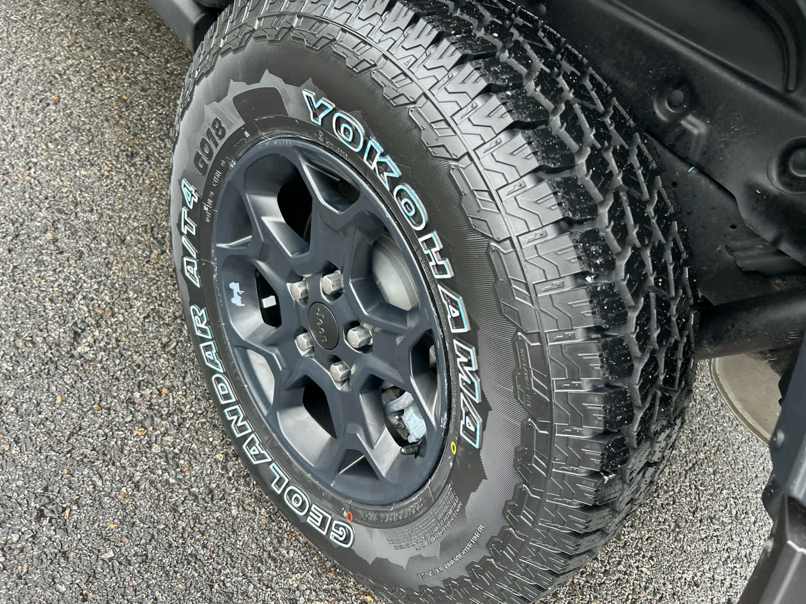 Certified 2023 Jeep Wrangler Unlimited w/ Cold Weather Group image 14