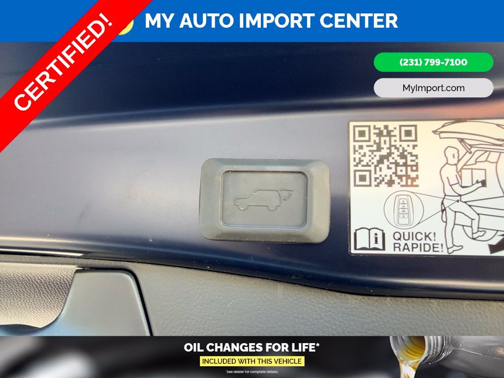 Certified 2025 Toyota RAV4 Limited w/ Advanced Technology Package AWD/4WD image 29