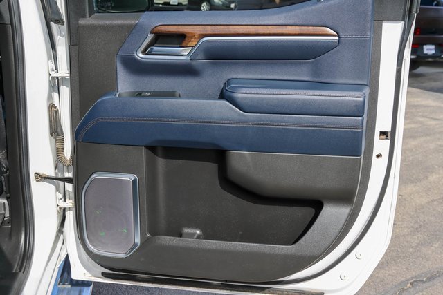 Used 2023 Chevrolet Silverado 1500 High Country w/ Technology Package image 20