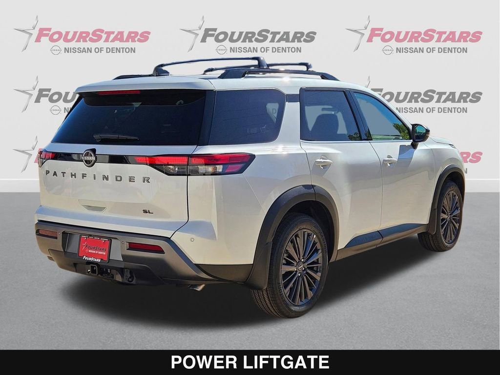 New 2026 Nissan Pathfinder SL image 4