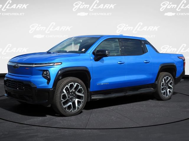 Used 2025 Chevrolet Silverado EV RST AWD/4WD image 34