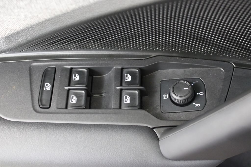 Certified 2026 Volkswagen Tiguan S AWD/4WD image 17