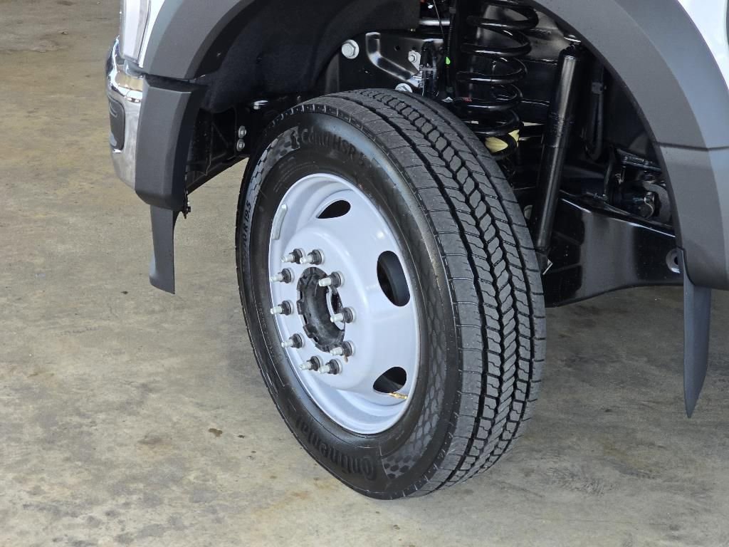New 2025 Ford F550 4x4 Regular Cab Super Duty image 27