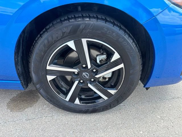 Used 2025 Nissan Sentra SV FWD image 12