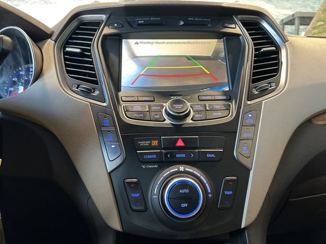Used 2013 Hyundai Santa Fe GLS FWD image 78