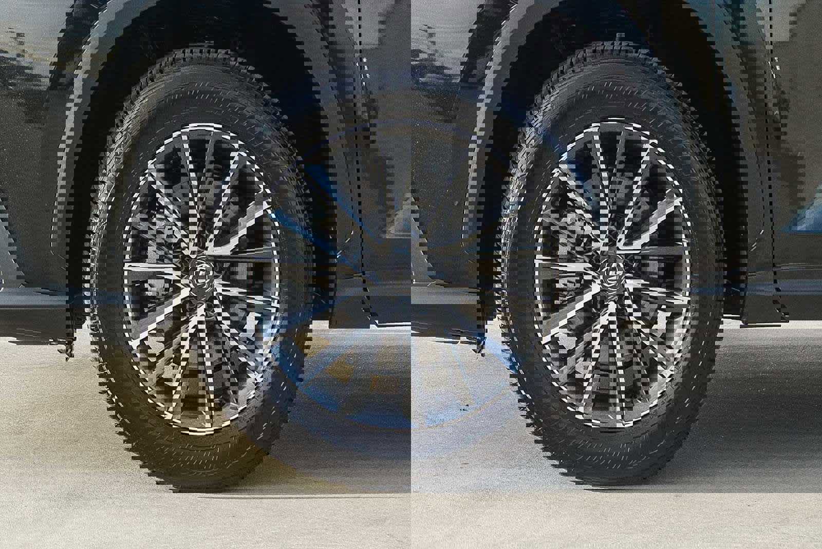 Used 2024 Lexus NX 350h AWD w/ Premium Package image 9