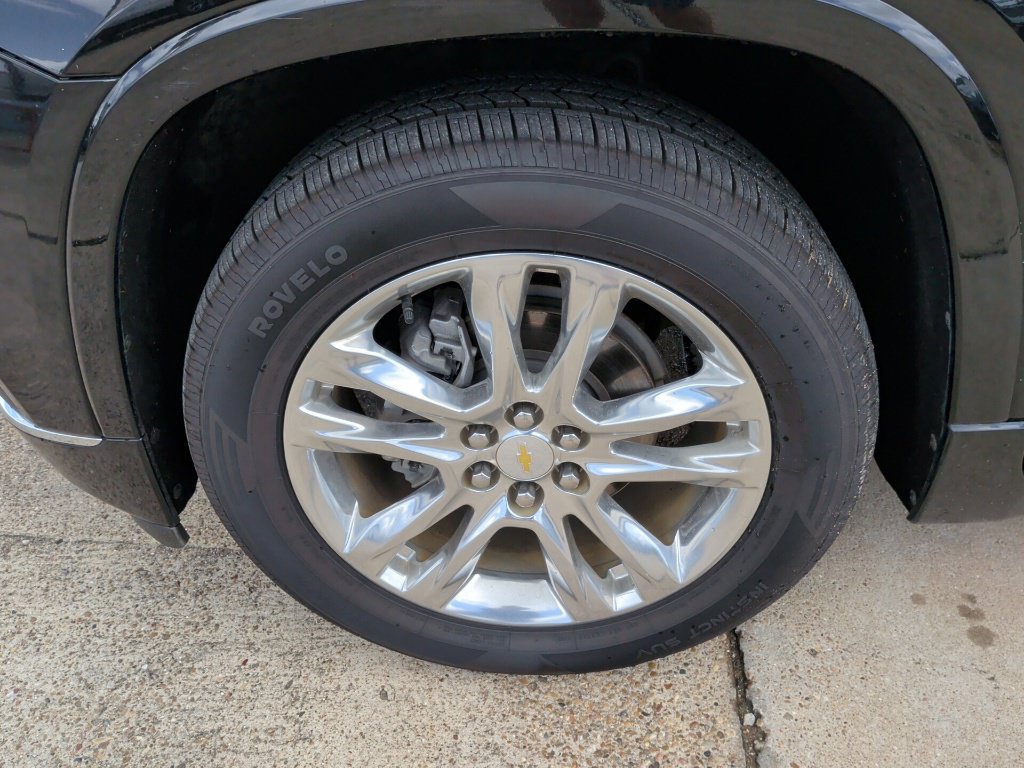 Used 2021 Chevrolet Traverse High Country w/ LPO, Floor Liner Package AWD/4WD image 52