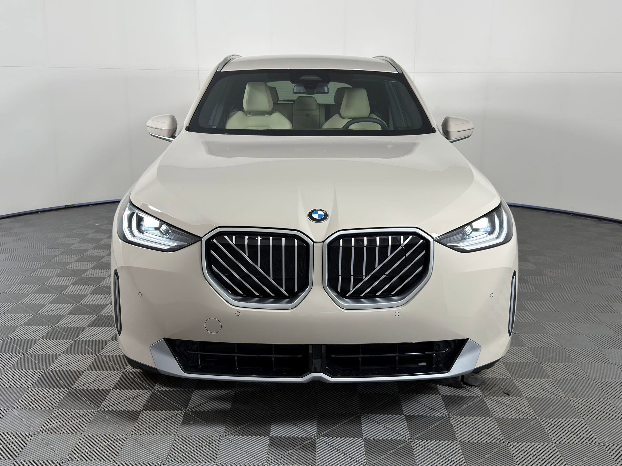 Used 2026 BMW X3 xDrive30 w/ Convenience Package image 5