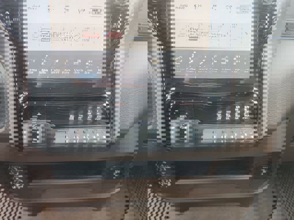 Used 2025 RAM 3500 Laramie w/ Towing Technology Group image 24