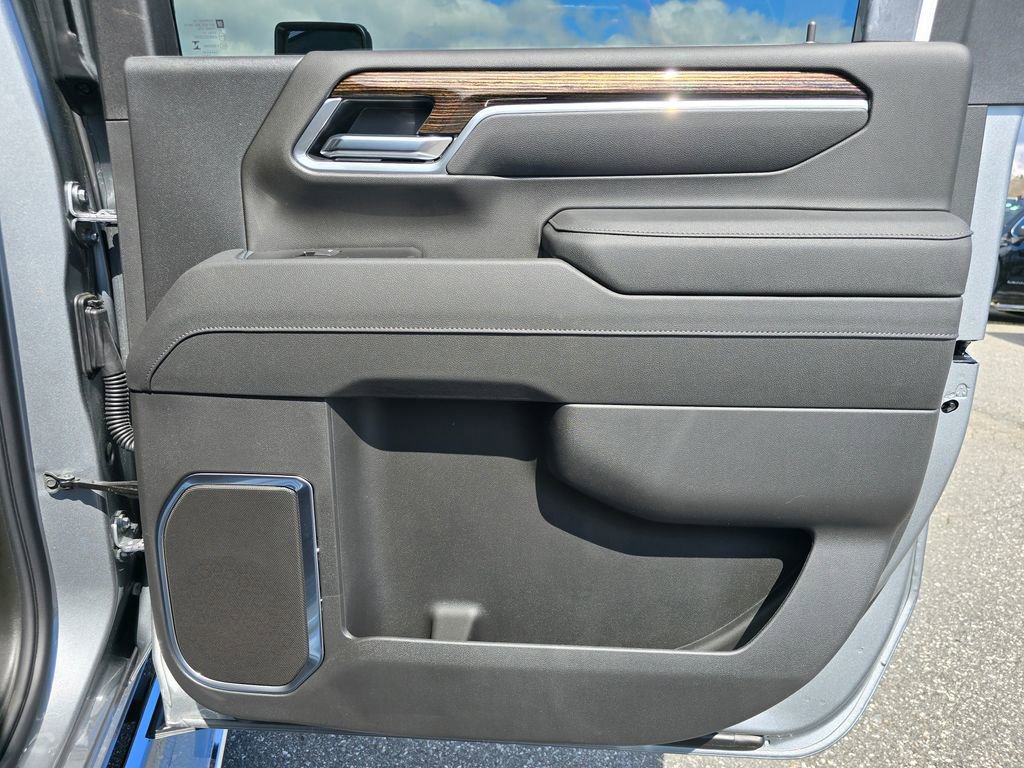 New 2026 GMC Sierra 3500 SLE w/ SLE Value Package image 38