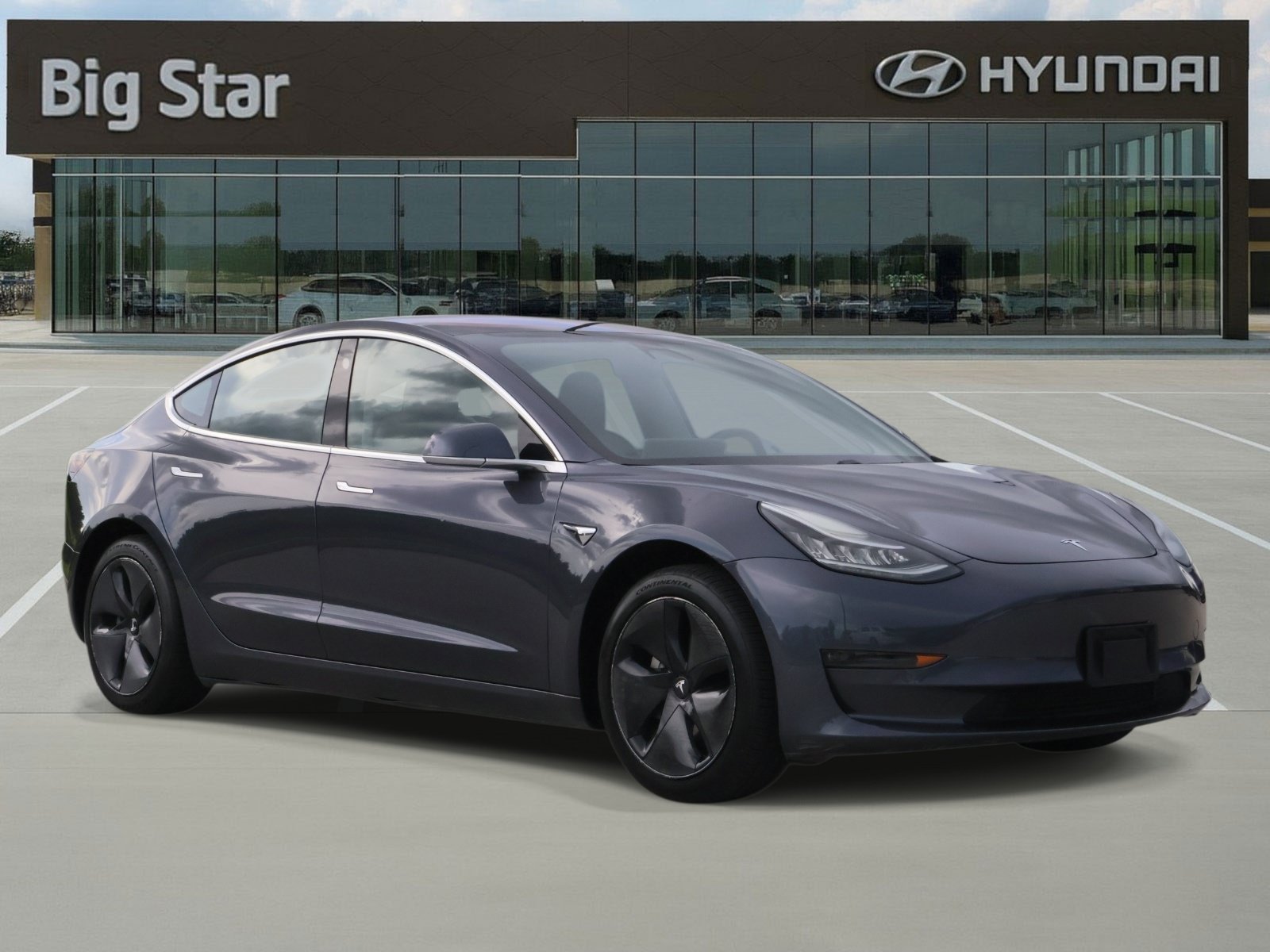Used 2018 Tesla Model 3 Long Range RWD image 6