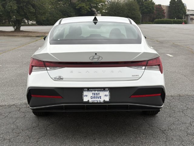 New 2026 Hyundai Elantra Hybrid FWD image 7