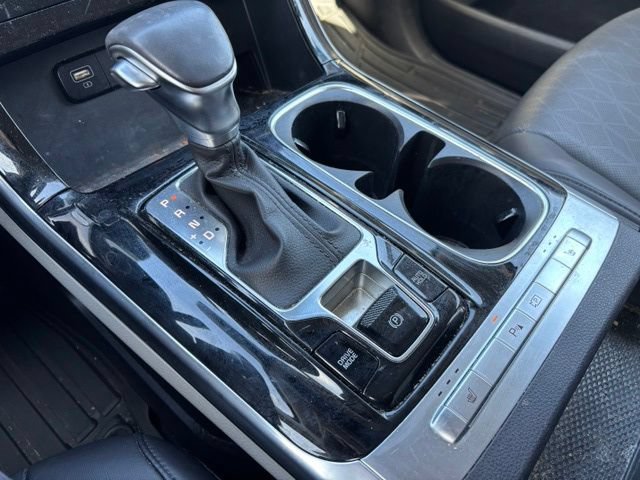 Used 2024 Kia Carnival EX FWD image 41