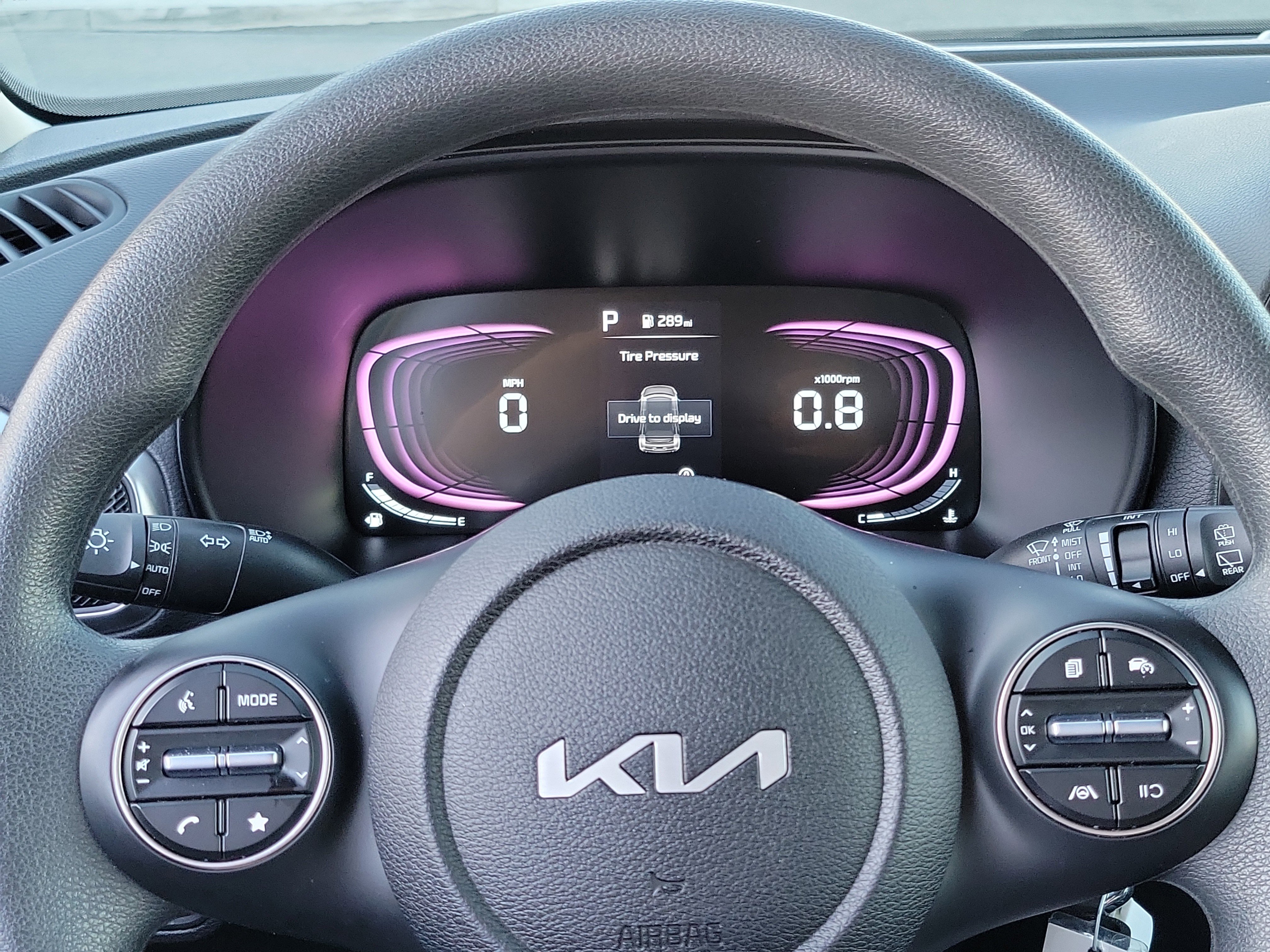 Used 2025 Kia Soul LX image 6