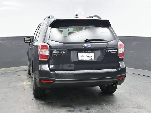 Used 2016 Subaru Forester 2.5i Limited AWD/4WD image 5