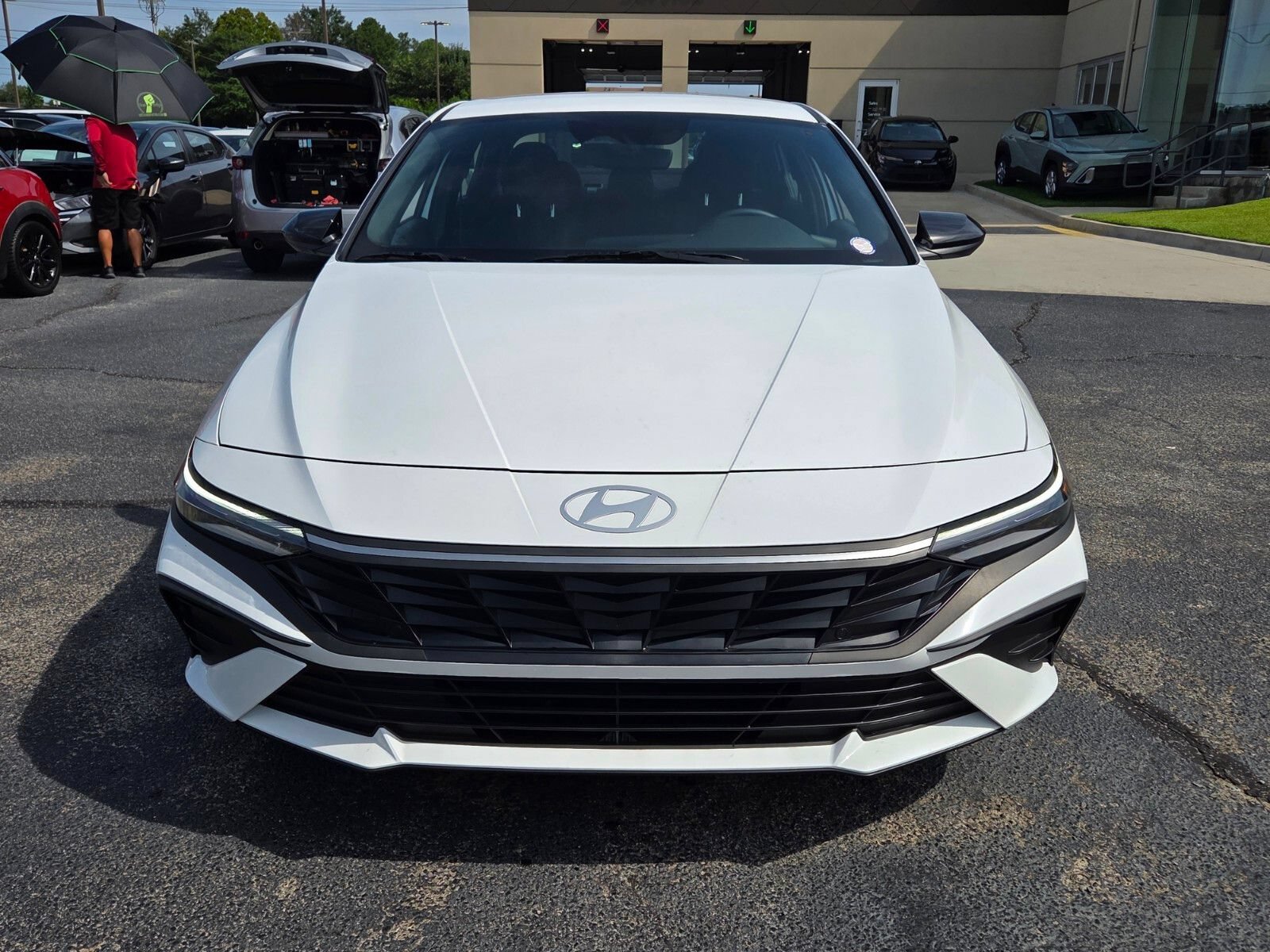 Certified 2025 Hyundai Elantra Sport FWD image 2