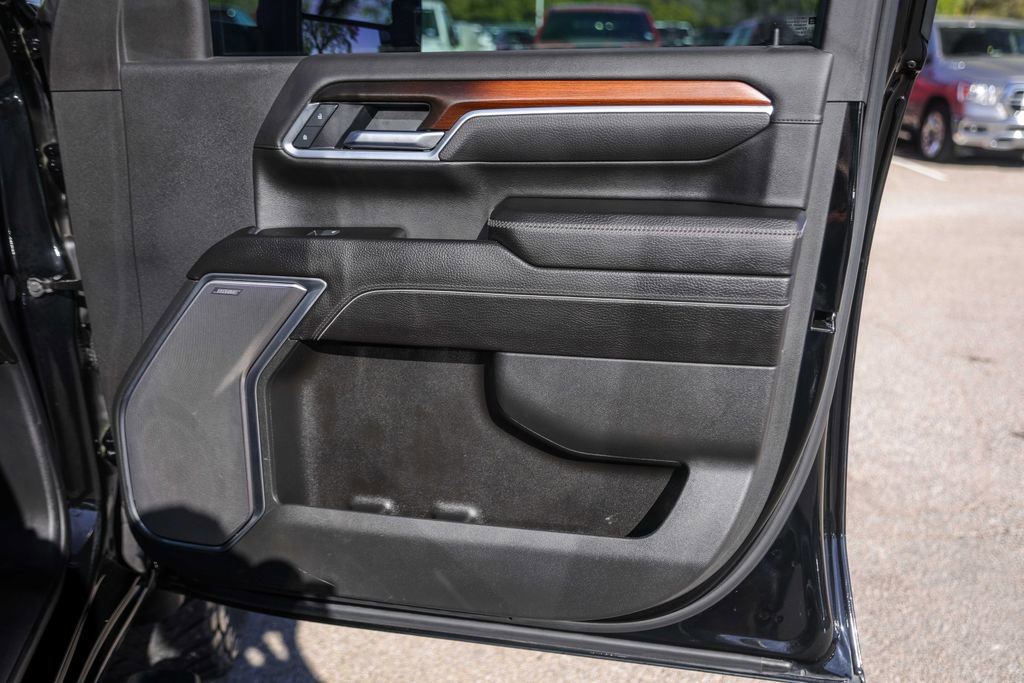 Used 2025 GMC Sierra 2500 Denali w/ Denali Reserve Package image 30