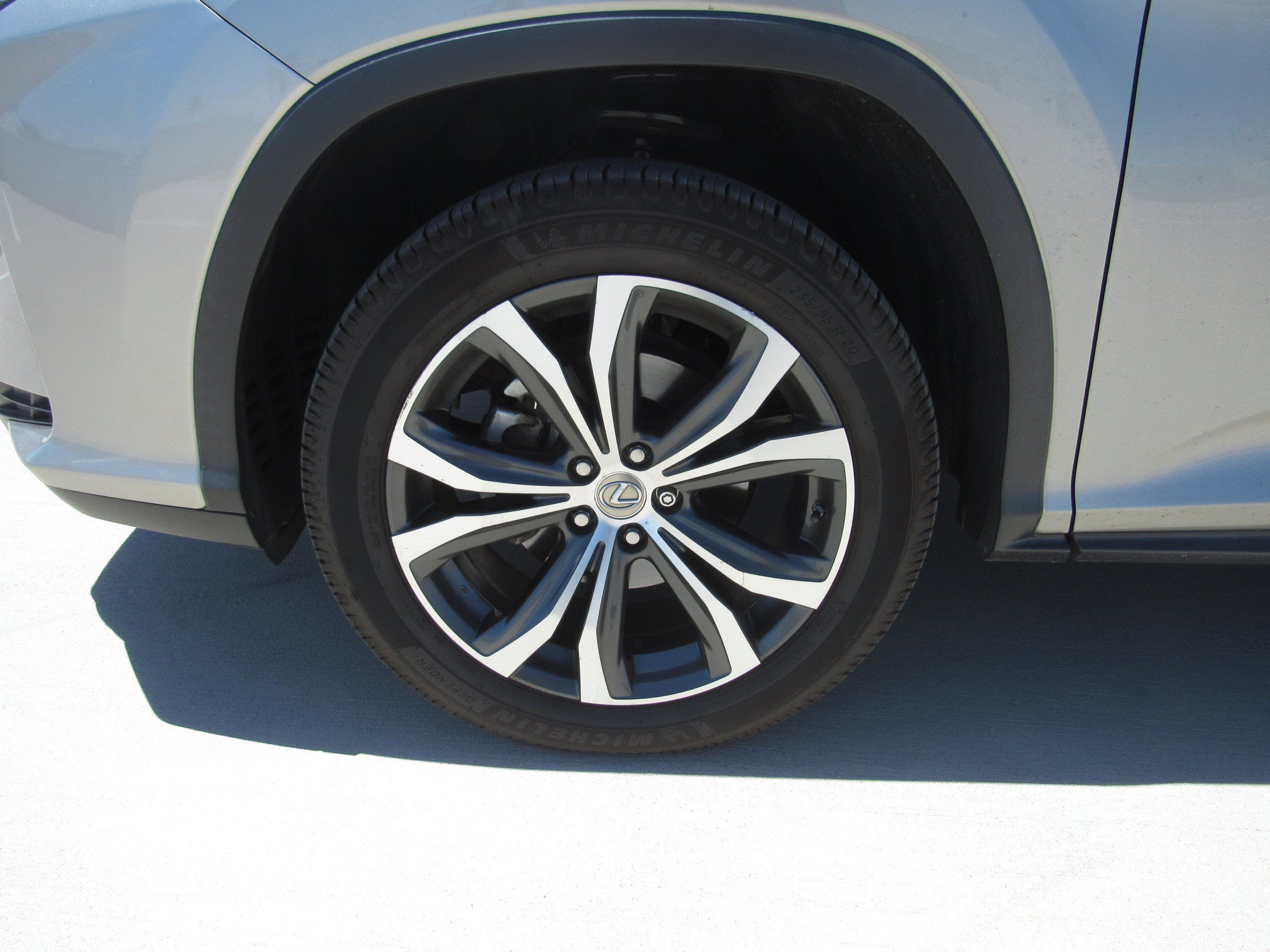 Used 2017 Lexus RX 350 FWD w/ Premium Package image 4