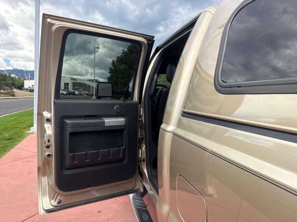 Used 2013 Ford F350 Lariat w/ Lariat Ultimate Pkg AWD/4WD image 17