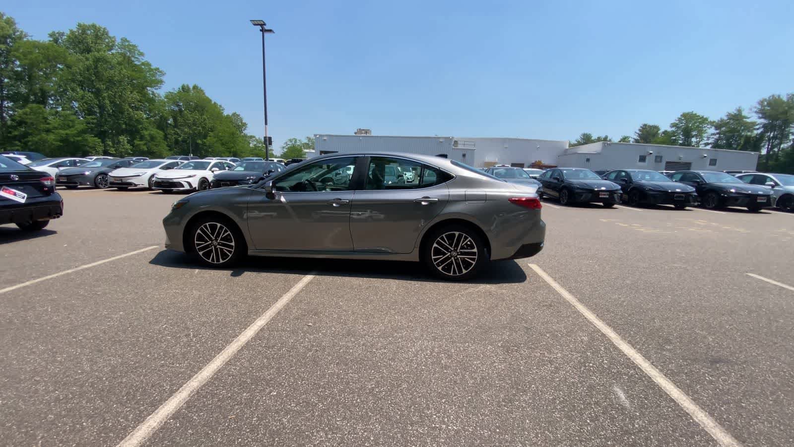 Used 2026 Toyota Camry XLE w/ Premium Package AWD/4WD image 10