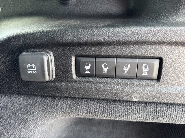 Used 2021 Jeep Grand Cherokee L Overland w/ Luxury Tech Group IV AWD/4WD image 14