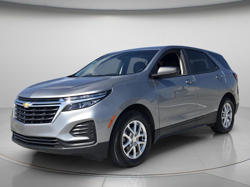 Used 2024 Chevrolet Equinox LS FWD image 9