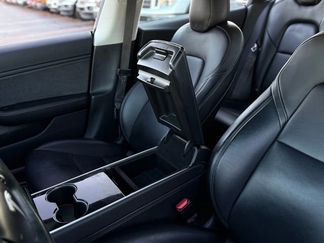 Used 2018 Tesla Model 3 Performance image 28