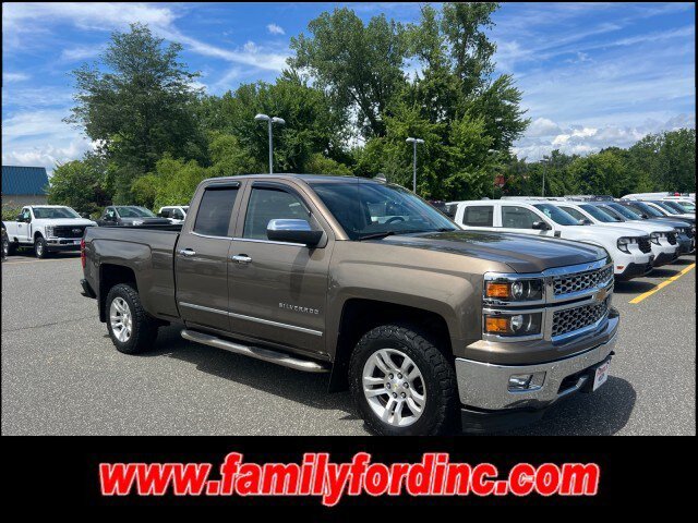 Used 2015 Chevrolet Silverado 1500 LTZ w/ LTZ Plus Package AWD/4WD image 1