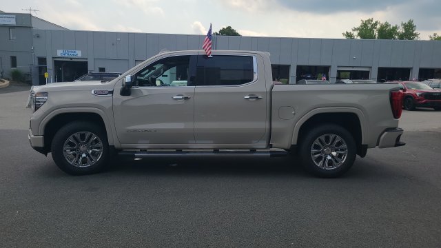 New 2026 GMC Sierra 1500 Denali w/ Technology Package AWD/4WD image 4