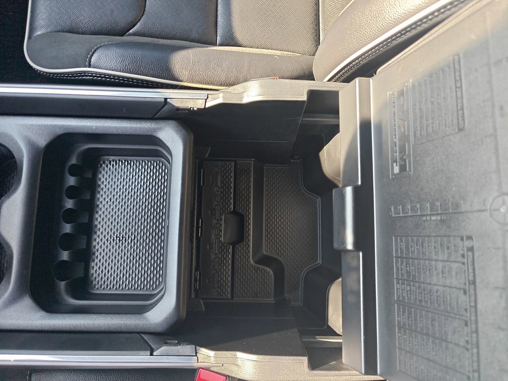 Used 2023 RAM 1500 Laramie image 25
