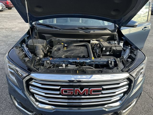 Used 2024 GMC Terrain SLT FWD image 19