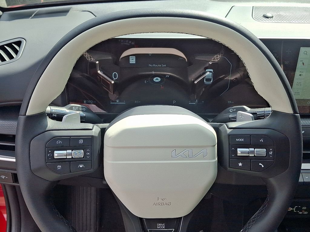 New 2025 Kia K4 GT-Line w/ GT-Line Sunroof Package image 15