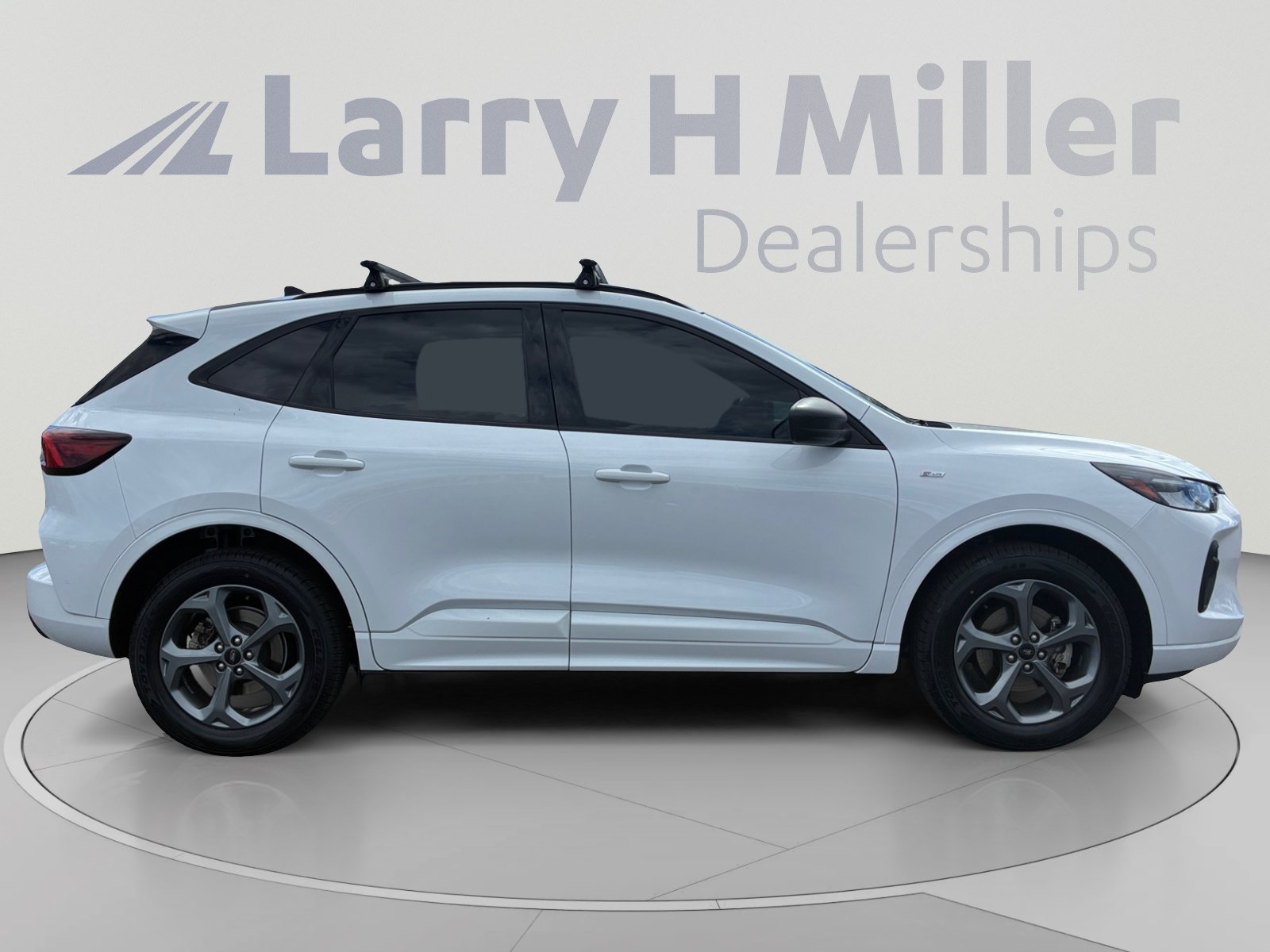 Used 2023 Ford Escape ST-Line AWD/4WD image 6
