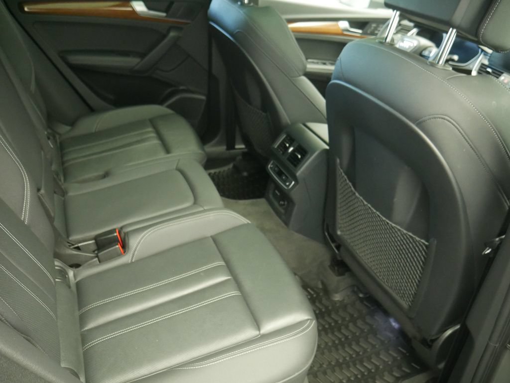 Certified 2023 Audi Q5 2.0T Prestige AWD/4WD image 29