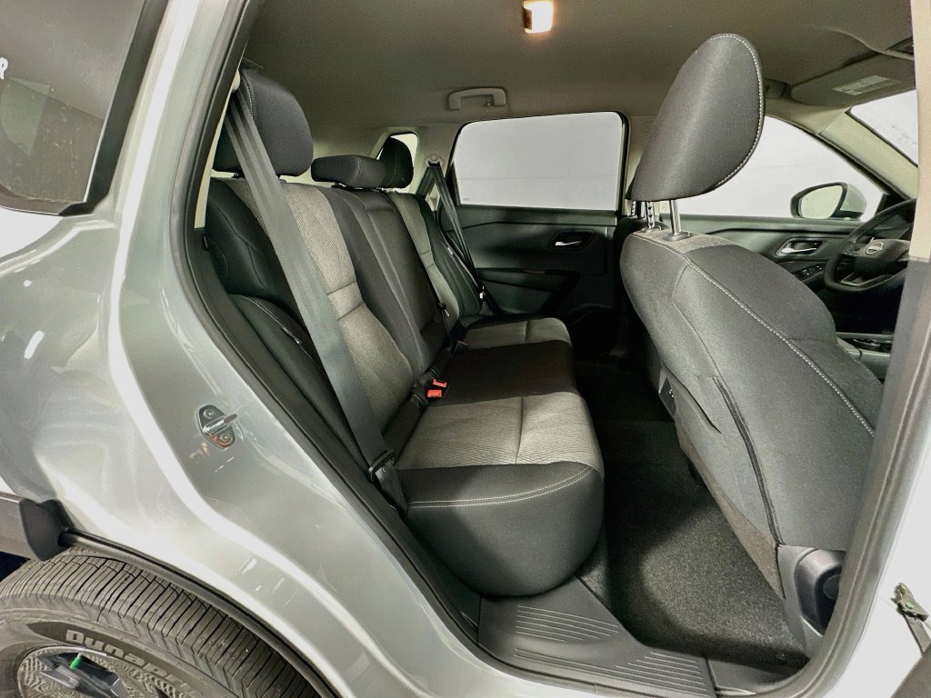 New 2027 Nissan Rogue SV w/ Cold Weather Package AWD/4WD image 34