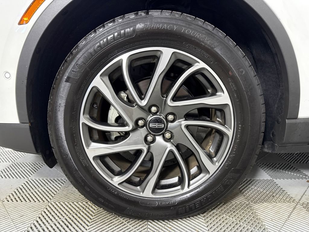 Used 2022 Lincoln Corsair AWD w/ Equipment Group 101A image 22