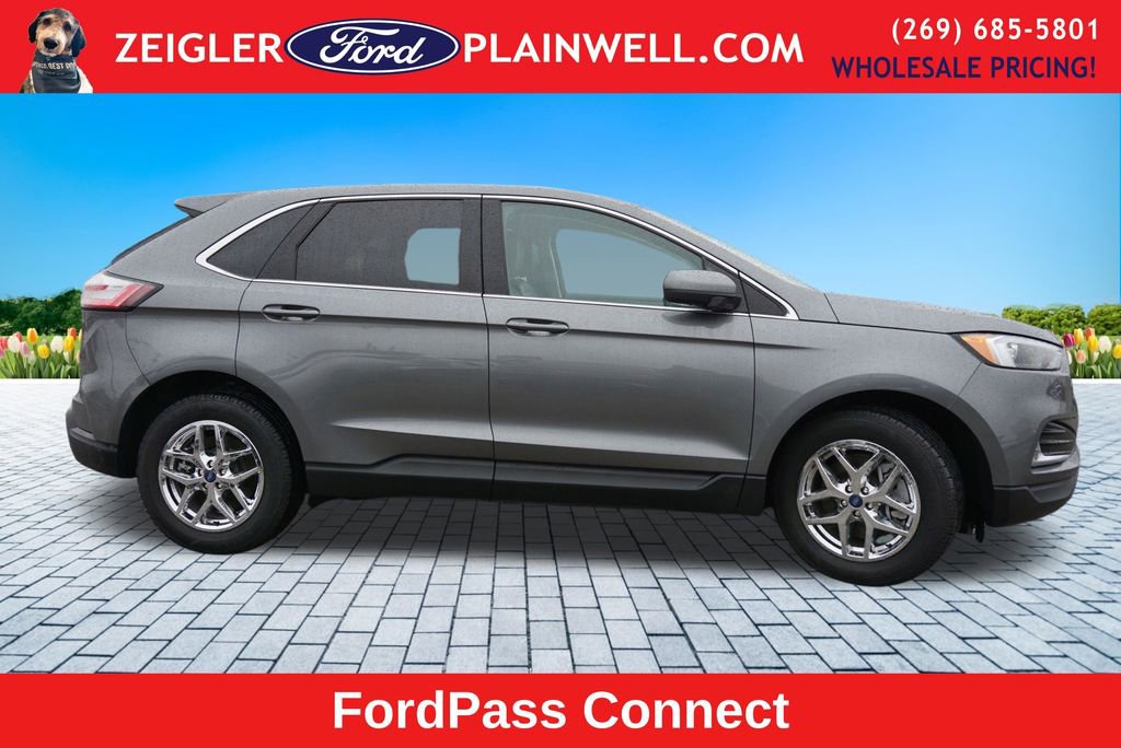 Used 2022 Ford Edge SEL image 6