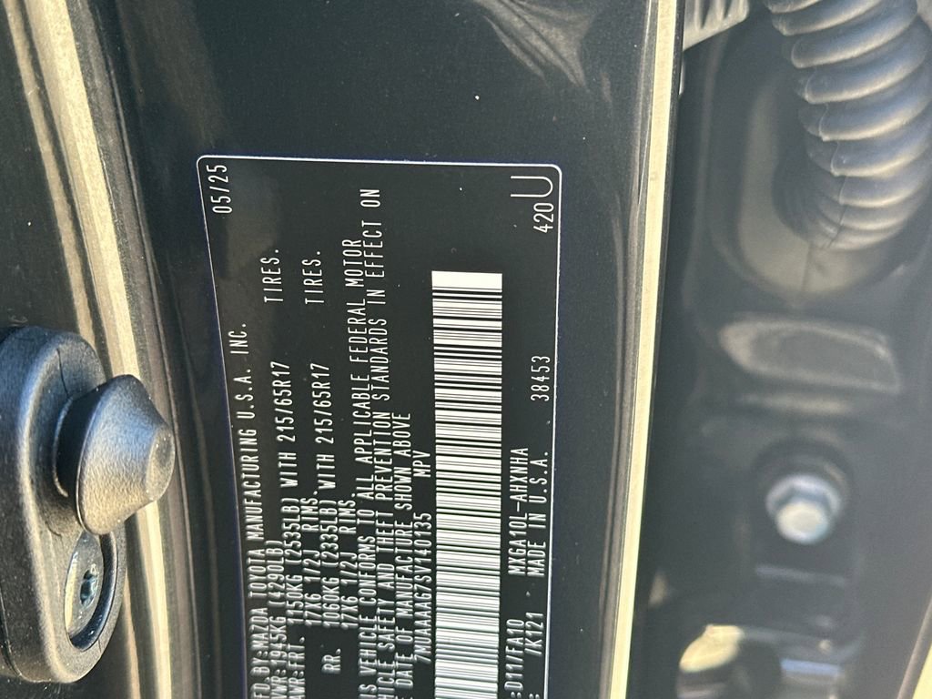 Certified 2025 Toyota Corolla Cross L image 31