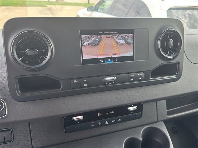 New 2024 Mercedes-Benz Sprinter 144 Cargo image 11