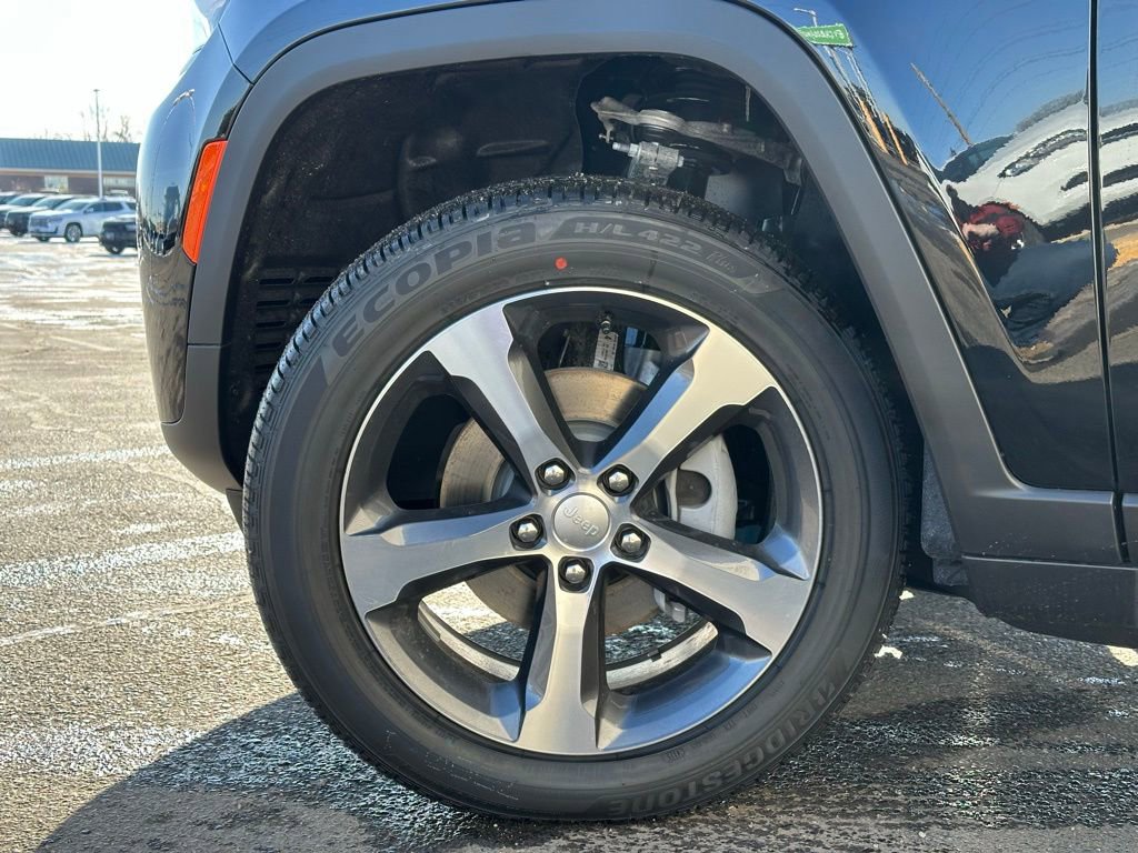 New 2026 Jeep Grand Cherokee Limited AWD/4WD image 8