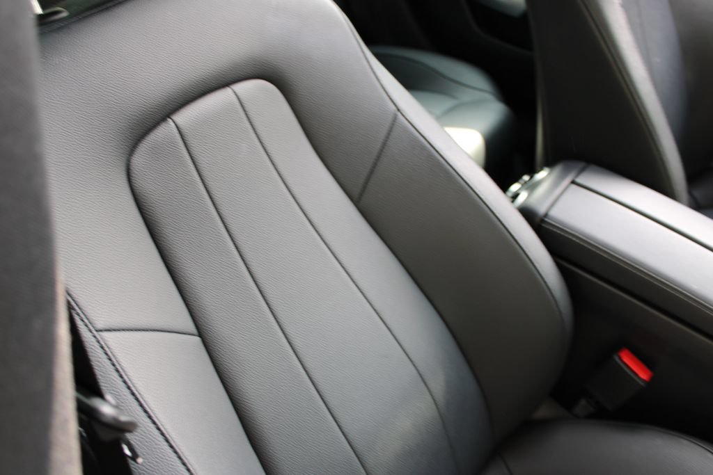 Used 2025 Mercedes-Benz CLA 250 image 23