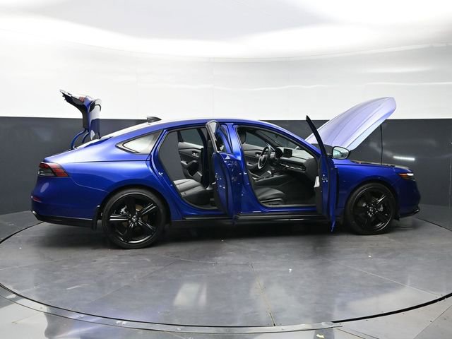 Certified 2025 Honda Accord Sport image 39