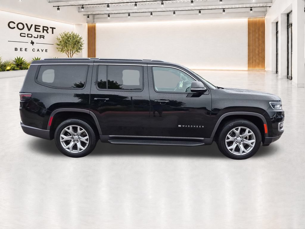 Used 2022 Jeep Wagoneer Series I w/ Premium Group I AWD/4WD image 15