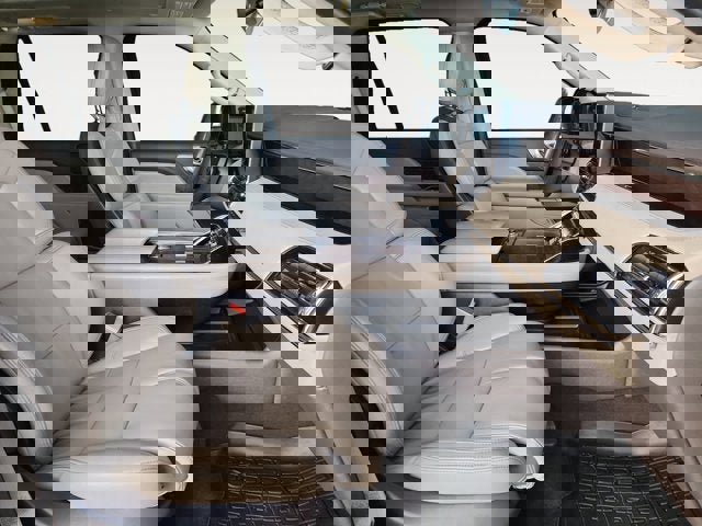 Used 2022 Lincoln Navigator 4WD image 15