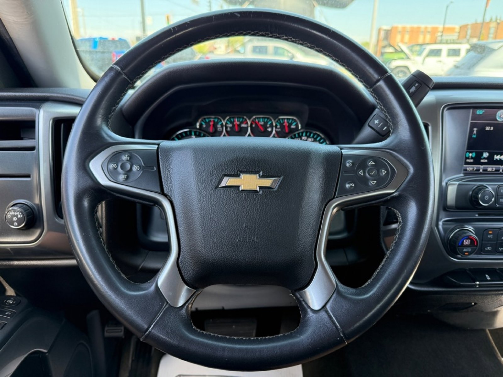 Used 2017 Chevrolet Silverado 1500 LT w/ All Star Edition RWD image 18